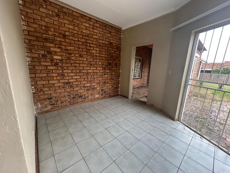 4 Bedroom Property for Sale in Vaalpark Free State
